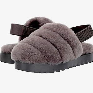 Nwot Ugg Charcoal Grey Super Fluff Platform Slipper! Size 8 mint new condition!